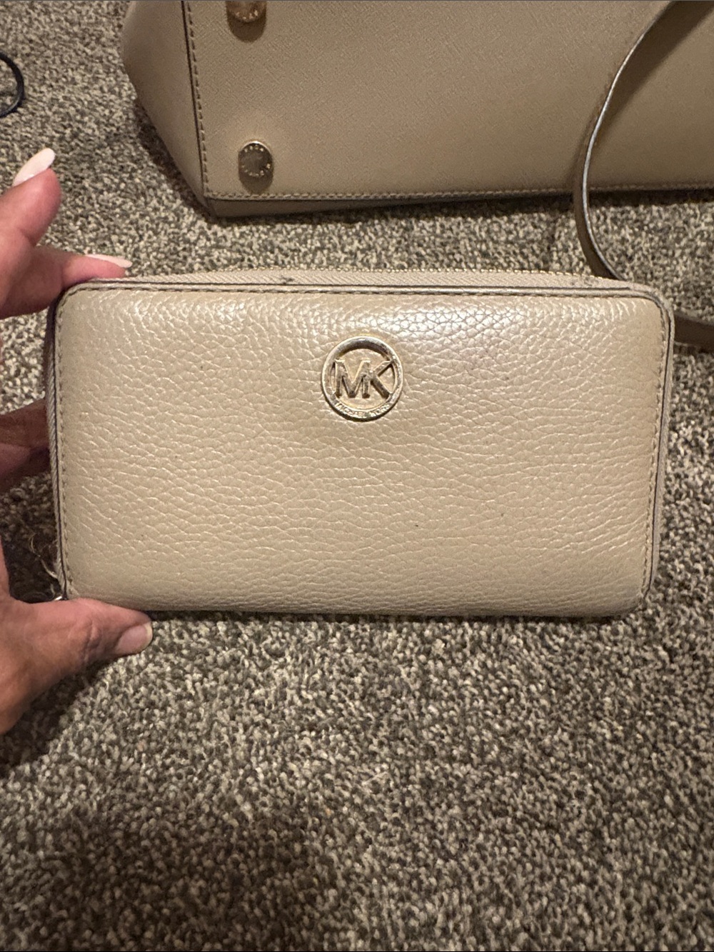 Michael Kors Taupe Saffiano Satchel with Gold Hardware with matching wallet - Picture 13 of 16